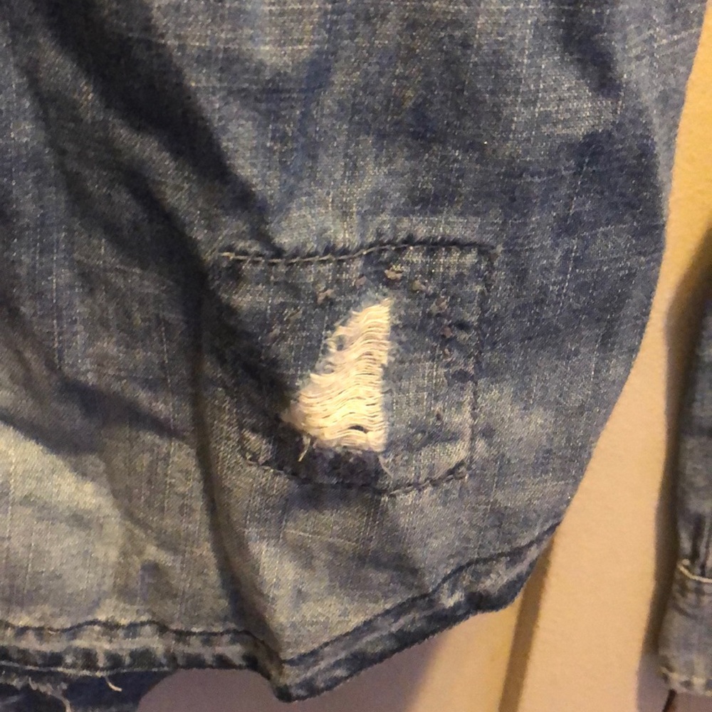 American Eagle Distressed Denim Top - Picture 4 of 5